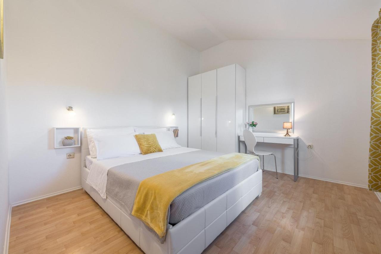 Apartments Maria กูกลีตซา ภายนอก รูปภาพ